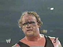 Video: Kane's looks through his masked and unmasked phases