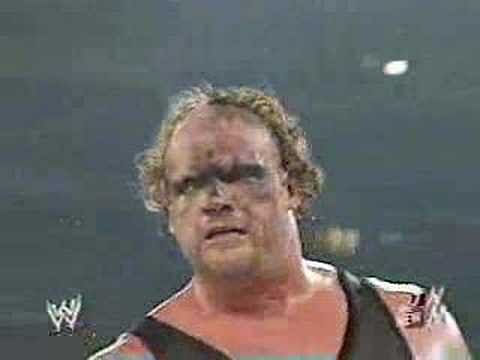 Video: Kane's looks through his masked and unmasked phases