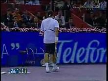Video: Only Roger Federer can do it!