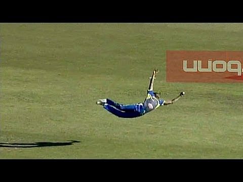 Video: Amazing catch by Jehan Mubarak