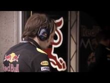 Video: Red Bull crash - Turkish GP - 2010