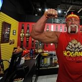 Hulk Hogan on how he begged Vince McMahon to sign Sting