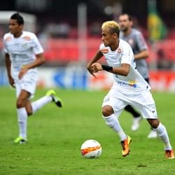 Neymar booked for his poor acting skills