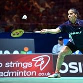 Shixian takes revenge on Saina