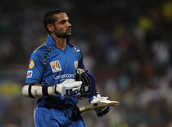 India inch towards target, lose Kohli and Dhawan (Tea Report)