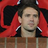 Top tweets about Michael Owen's retirement announcement