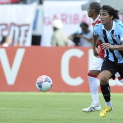 Bolivia striker Moreno to quit Gremio