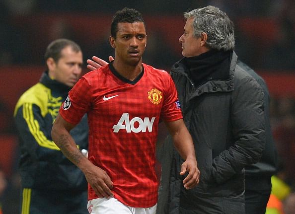 Tweets about Nani's red card