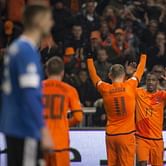 Netherlands continue winning streak in Group D