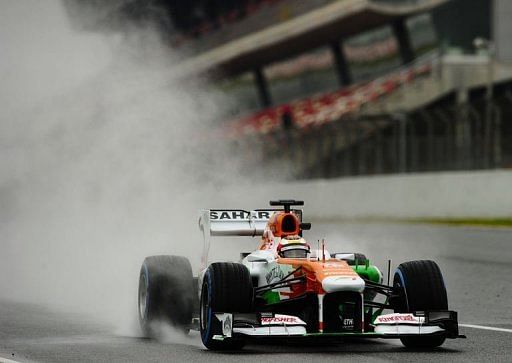 Jules Bianchi drives during the fourth day of Formula One testing at Catalunya&#039;s racetrack on February 22, 2013