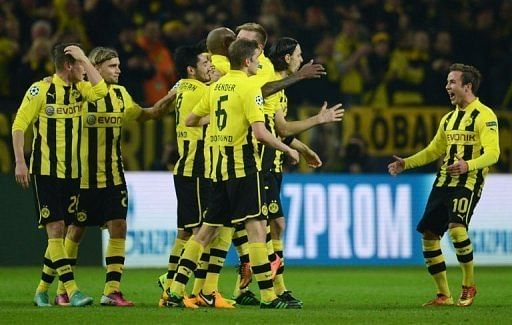 Dortmund dominate Donetsk to book last eight berth