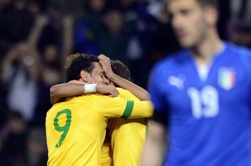 Balotelli levels as Italy draw 2-2 with Brazil