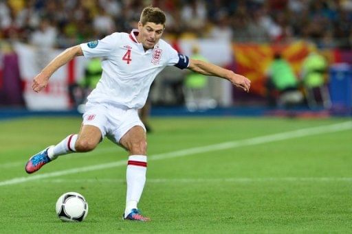 Gerrard won't condemn fans' Rio abuse