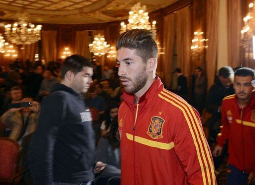 Spain defender Sergio Ramos arrives to give a press conference at the team&#039;s hotel in Paris, on March 25, 2013