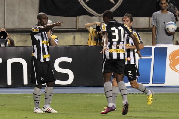 Seedorf leads Botafogo to Guanabara Cup