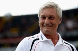 Armin extends contract with Frankfurt