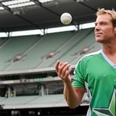 Warne predicts 148-run target for India