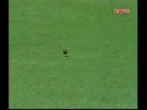 Video: Three catches dropped in row off Zaheer Khan's bowling