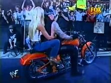 Video: The Undertaker rolling in on a bike