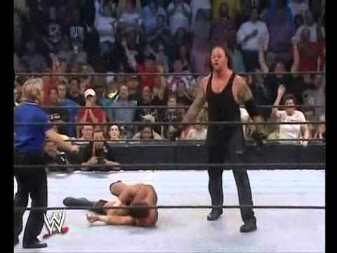 Video: Top 20 Moves Of The Undertaker