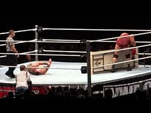 Video: Ryback vs John Cena - Table Match