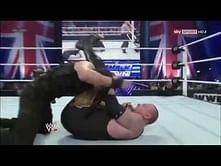 Video: The Undertaker vs Dean Ambrose, SmackDown 26/4/2013