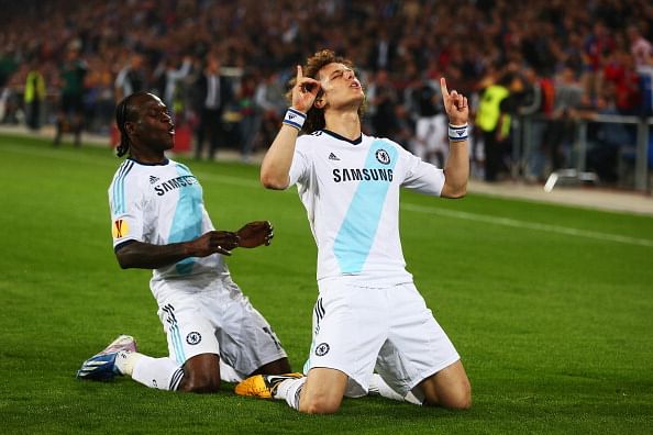 Europa League: Chelsea halfway to Amsterdam