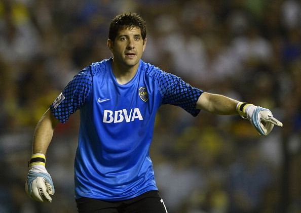 Boca's goalkeeper salvages 1-1 draw against Independiente