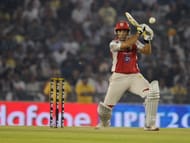 Kings XI Punjab batsman Azhar Mahmood pl