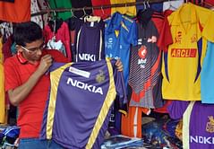 IPL 6: KKR jerseys fly off shelves in Kolkata
