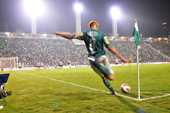 Ten-man Palmeiras seal Libertadores knockout berth