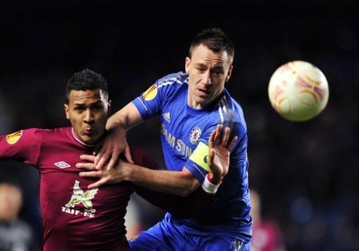 Chelsea&#039;s John Terry (R) and Rubin Kazan&#039;s Jose Rondon during their Europa League quarter-final 1st leg on April 4, 2013