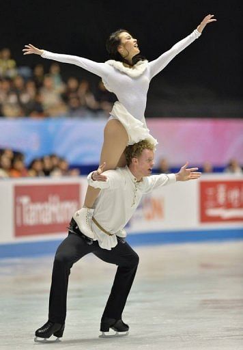 Madison Chock (top) and Evan Bates of the US perform in the ice dance - free dance in Tokyo on April 12, 2013