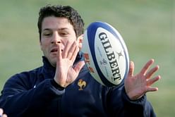 Biarritz hooker August to retire