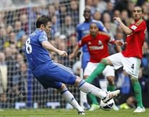 Benitez won't stop rotating Lampard