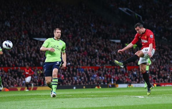 Top first-time volley goals of all-time in the EPL