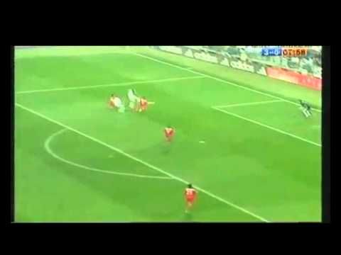 Video: Beckham's sublime assist to Zidane