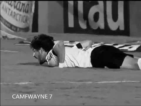 Video: Miss of the season - Alexandre Pato