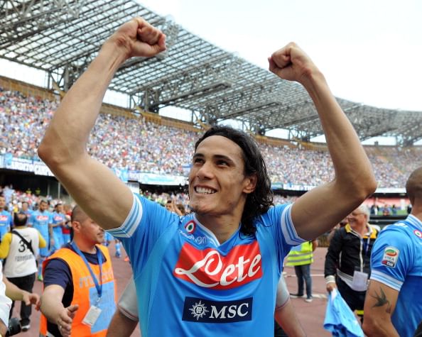 Cavani looks to stay at Napoli with contract renewal offer
