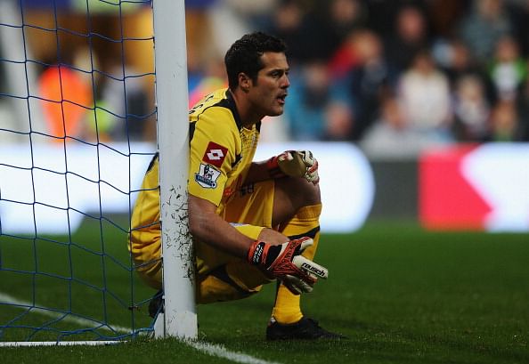 Julio Cesar set to exit QPR