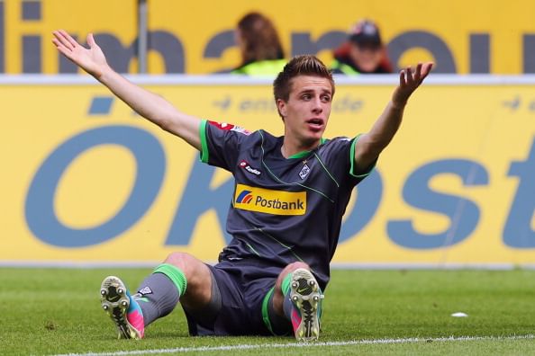 Monchengladbach extends Herrmann's contract to 2016