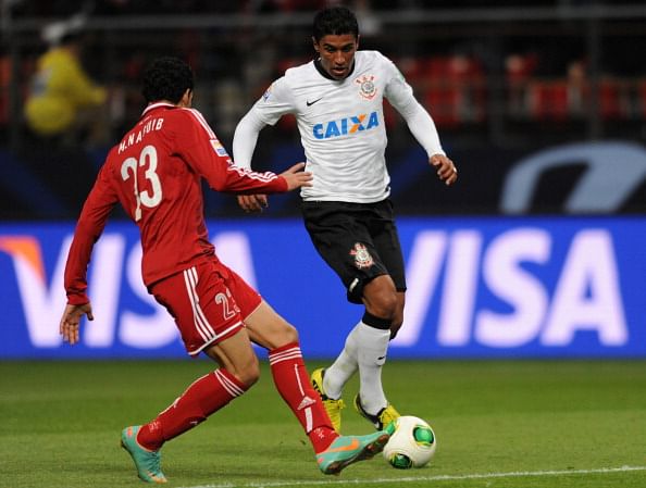 Brazil midfielder Paulinho denies transfer rumours