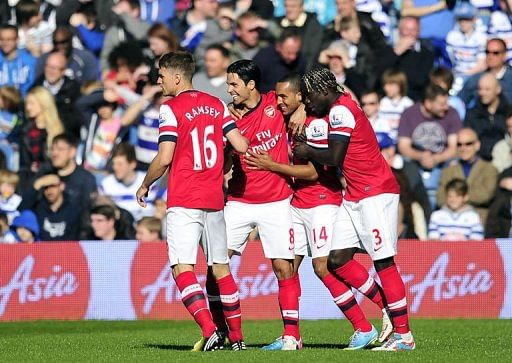 Arsenal climb to third, Wigan close on Premiership safety