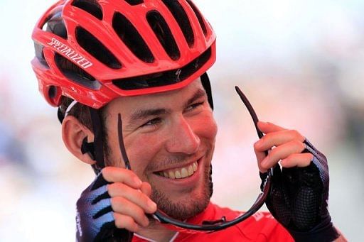 Cavendish takes stage, Wiggins misery goes on