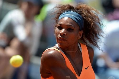 Serena Williams returns the ball to Belarusia's Victoria Azarenka during the final of the Rome Masters on May 19, 2013