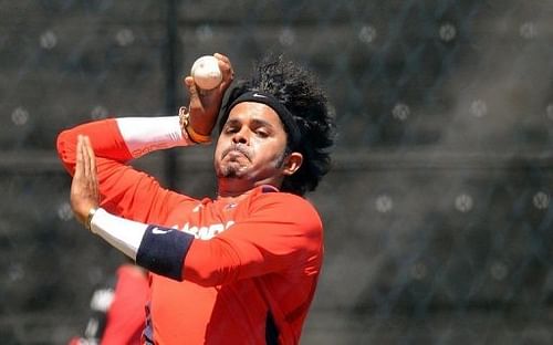 India's Test paceman Shanthakumaran Sreesanth pictured during a training session in Bangalore on March 3, 2011 India's Test paceman Shanthakumaran Sreesanth pictured during a training session in Bangalore on March 3, 2011