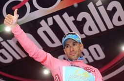 Nibali tightens Giro pink jersey grip with win
