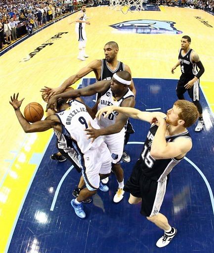 Tony Allen #9 of the Memphis Grizzlies is hit in the face during the game against the San Antonio Spurs on May 25, 2013