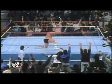 Video: Hacksaw Jim Duggan wins the first ever WWE Royal Rumble