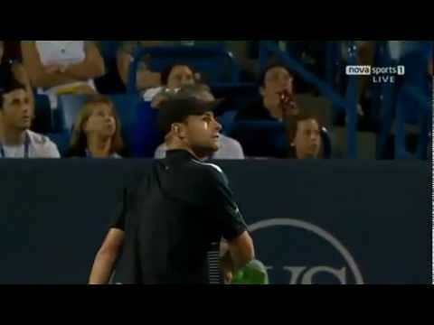 Video: Roddick argues over penalty